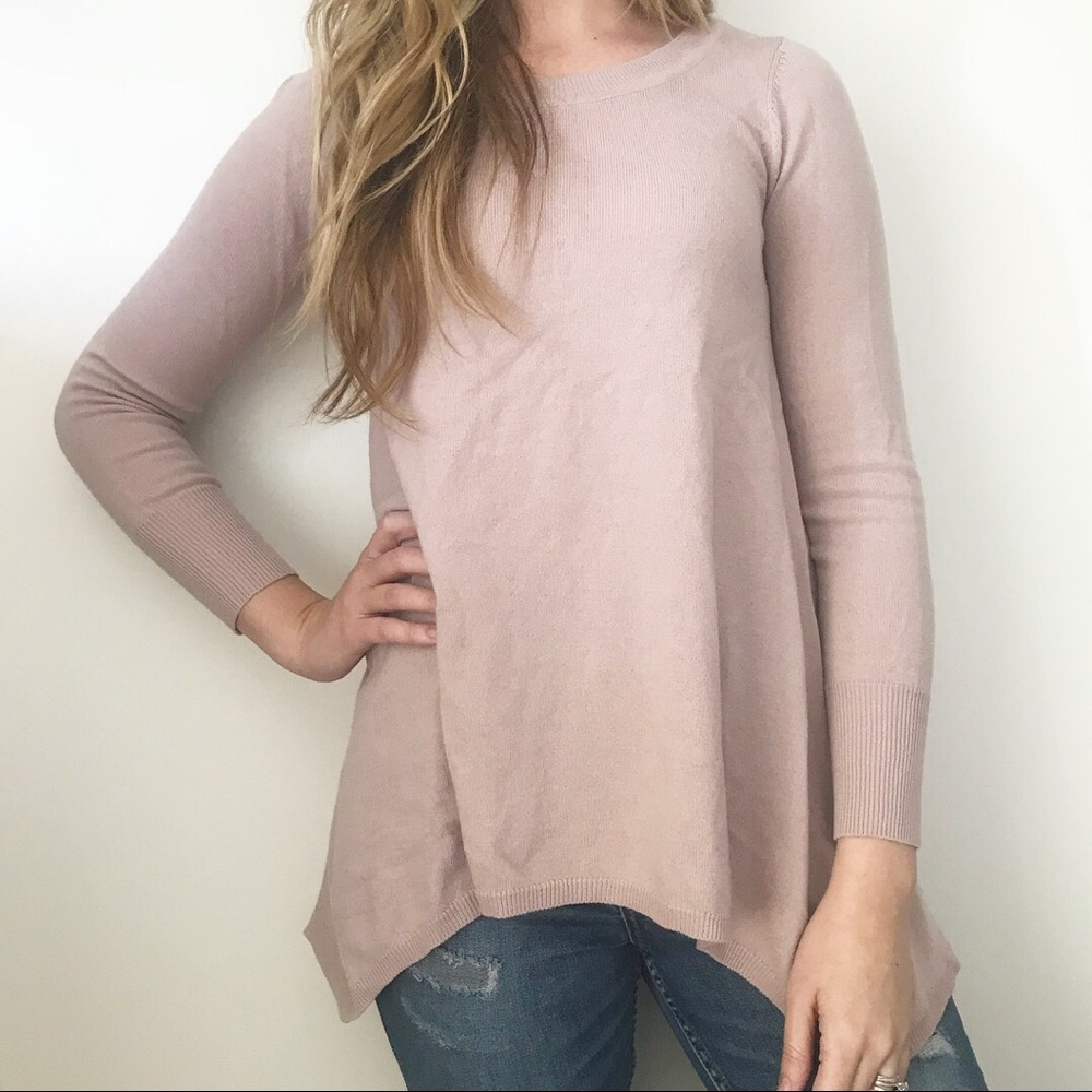 Pale pink flowy sweater